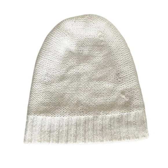 Victoria’s Secret Crystal Rhinestone Off White Knit Beanie Hat, One Size - Picture 6 of 13